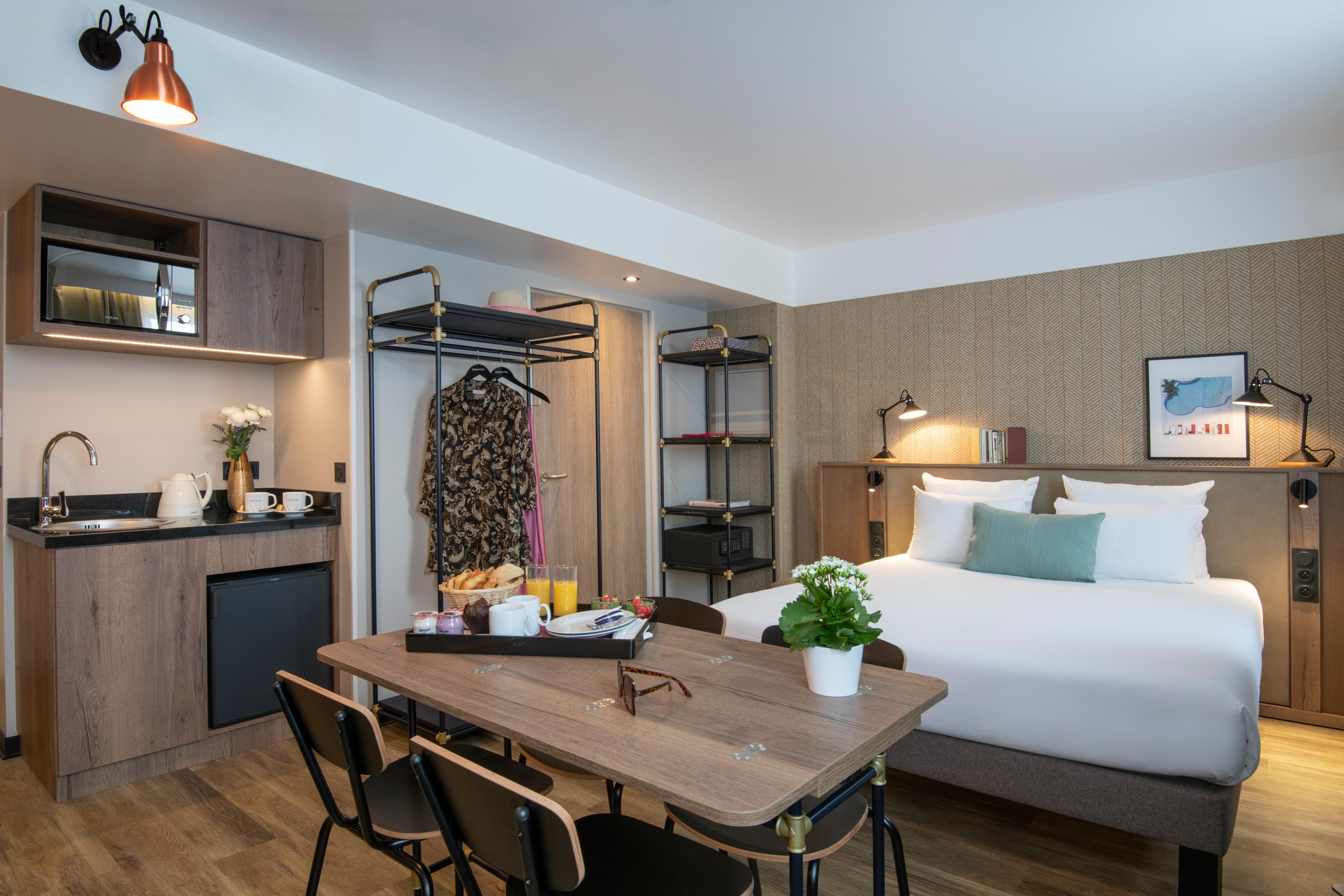 Novotel Airport 4* Nizza